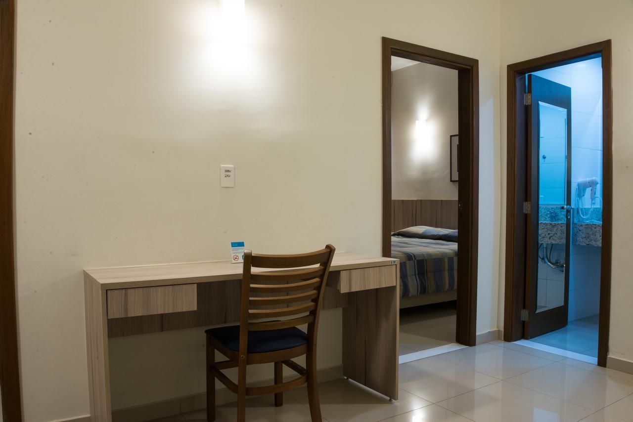 Hotel Estacao 101 - Ітажаї Екстер'єр фото